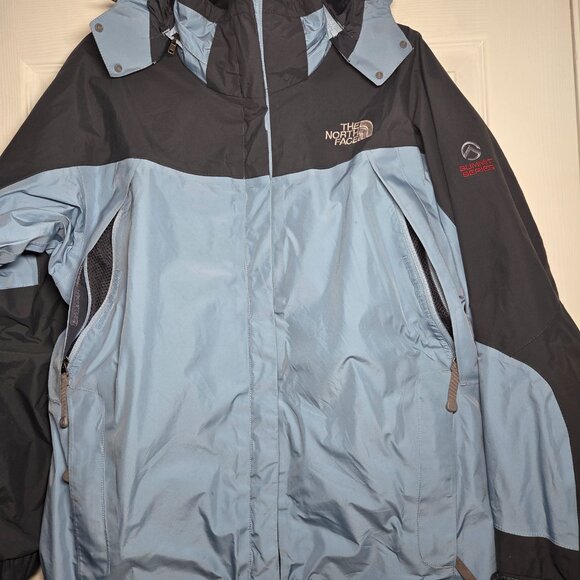 The North Face Summit Series Gore-Tex Jacket, Lt Blue/Gray Blue - Size: Lg Women - Picture 4 of 10